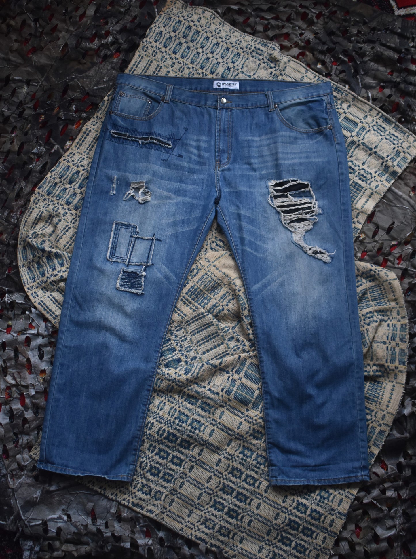 Y2K AKADEMIKS PATCHWORK DISTRESSED JEANS