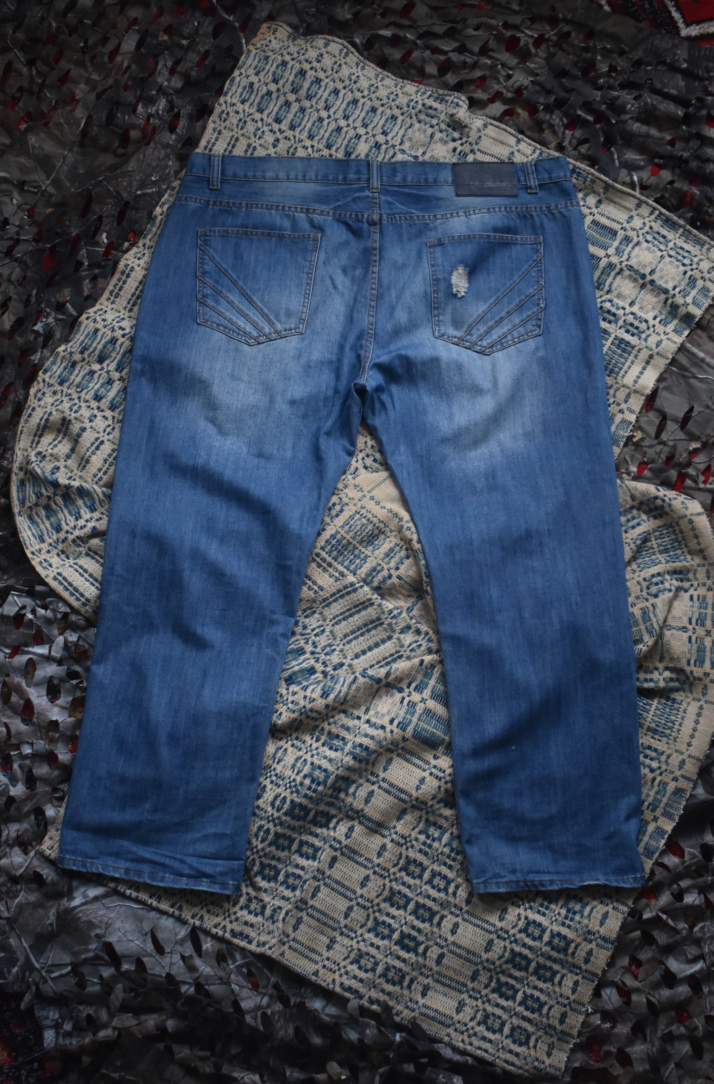 Y2K AKADEMIKS PATCHWORK DISTRESSED JEANS